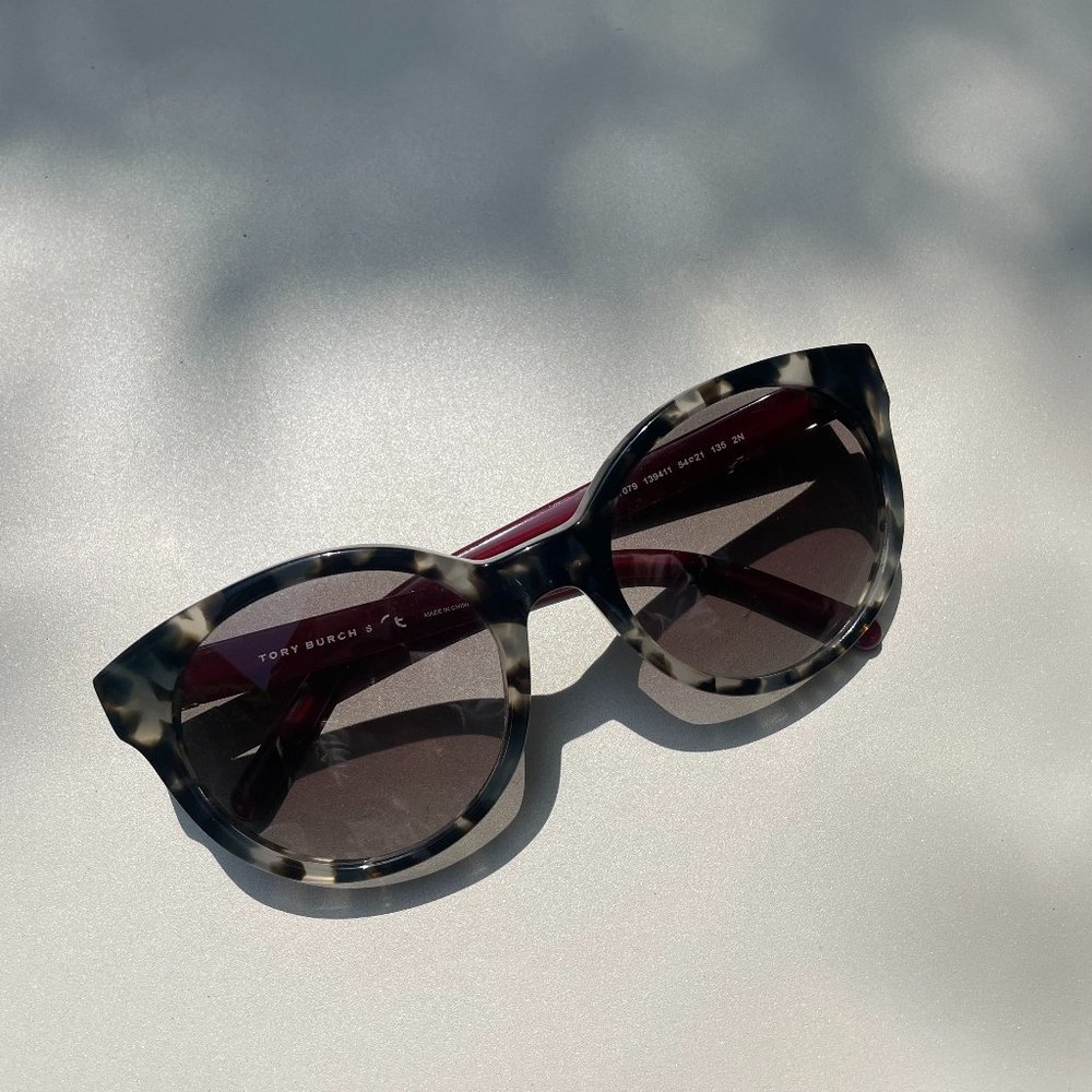Tory Burch Round Cat Eye Grey Tortoise Sunglasses TY 7079